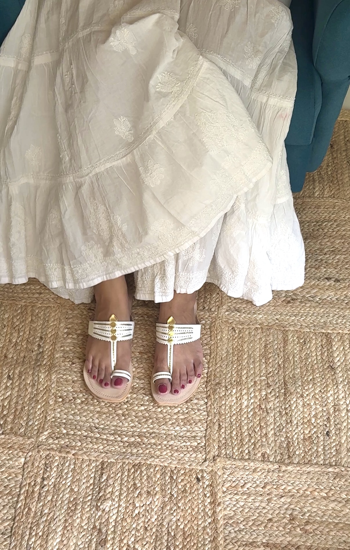 Summer white Flats - Image 3
