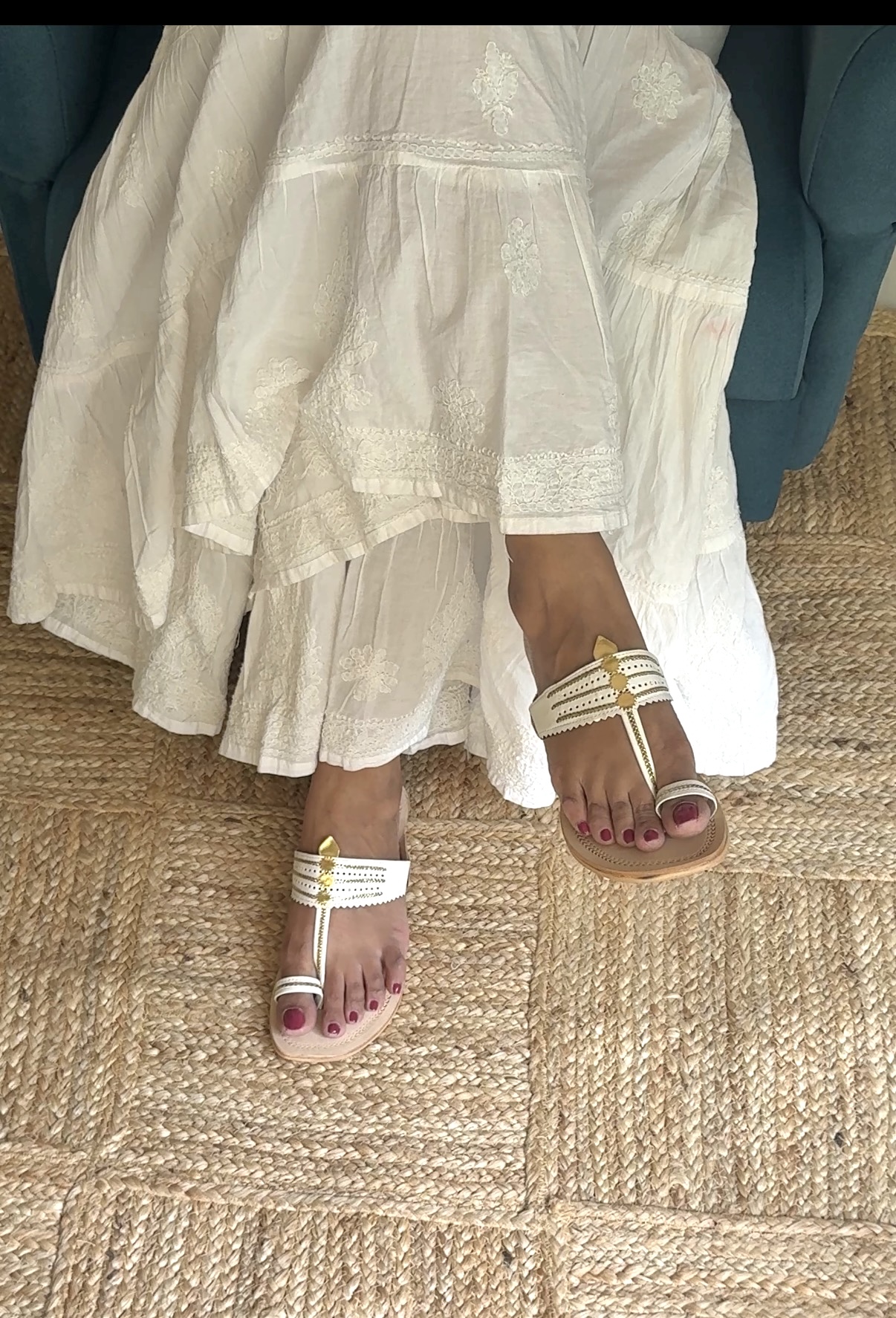 Summer white Flats - Image 2